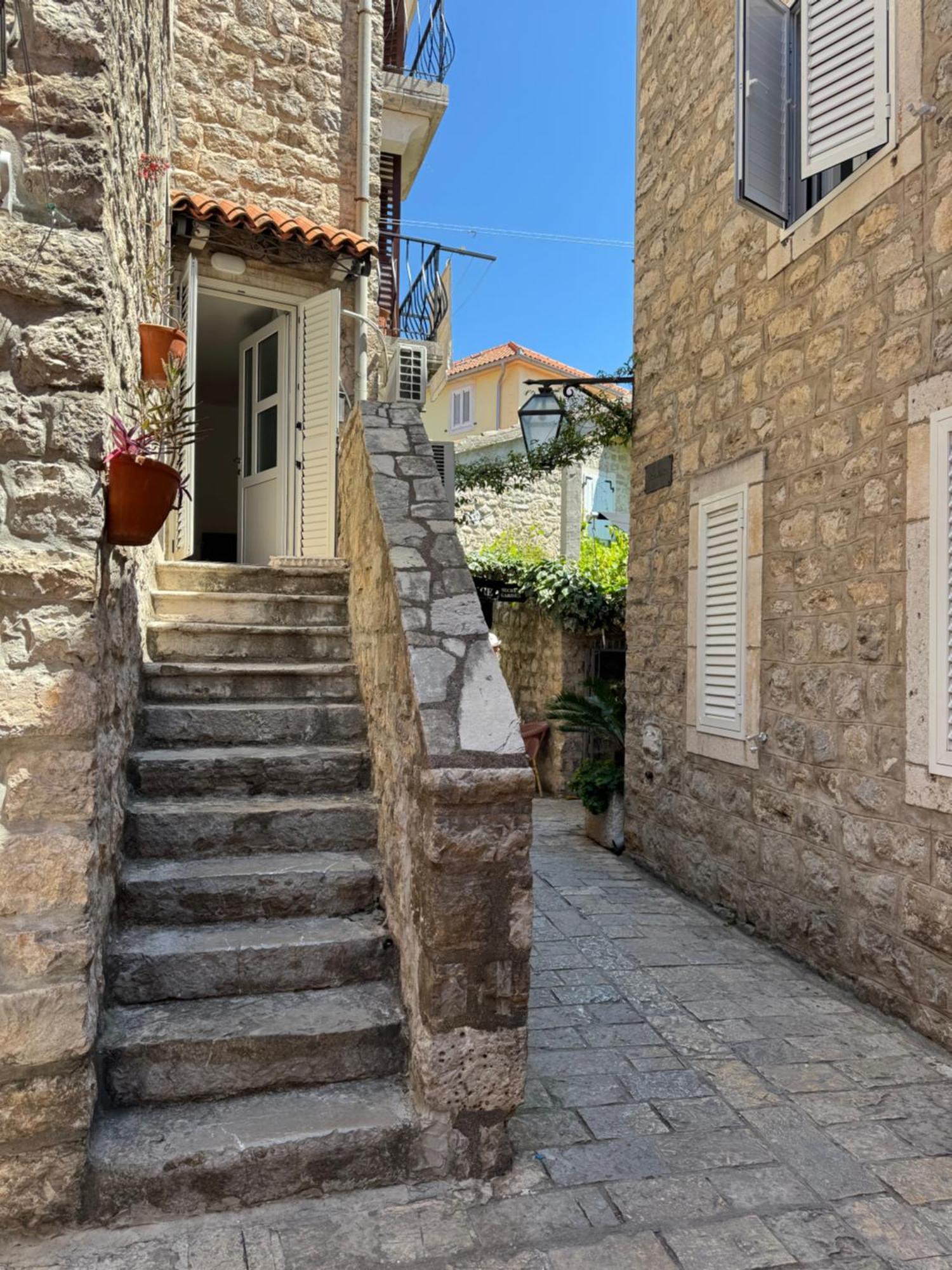 Apartment Old Town Martin Budva